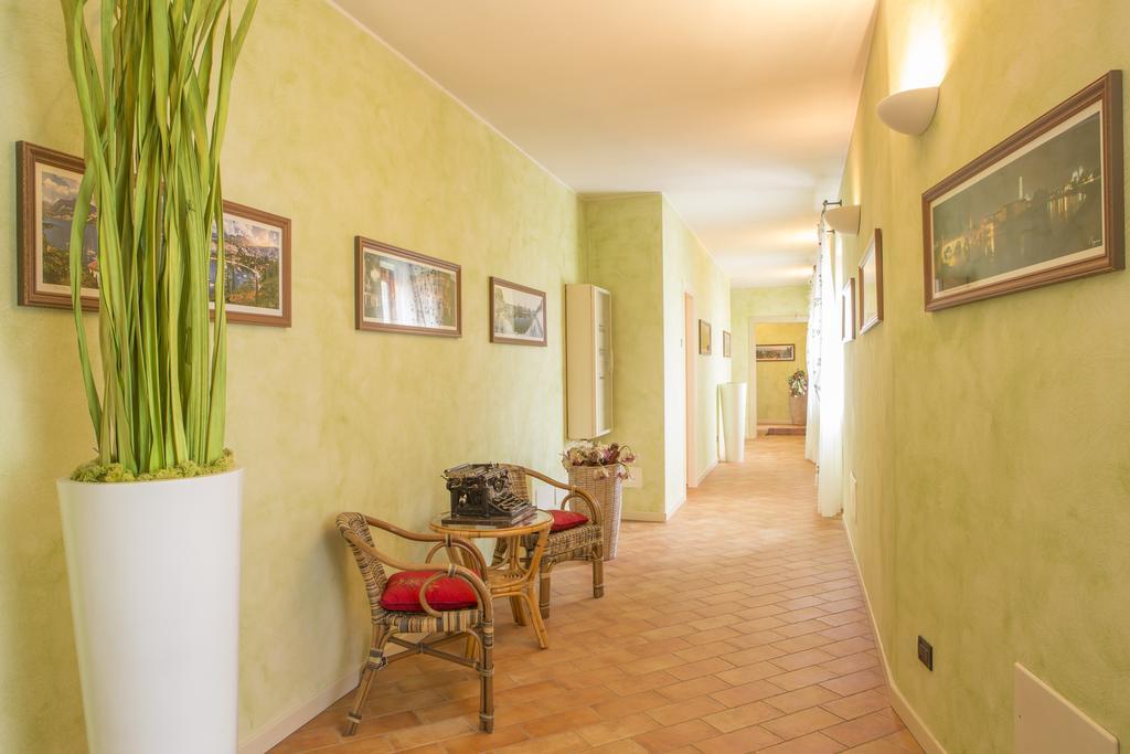 Hotel Antichi Cortili Dossobuono Bagian luar foto